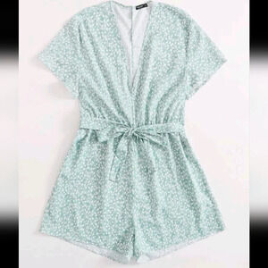 Shein Plus Ditsy Floral Plunging Neck Mint Green Belted Short Romper - 2XL Woman